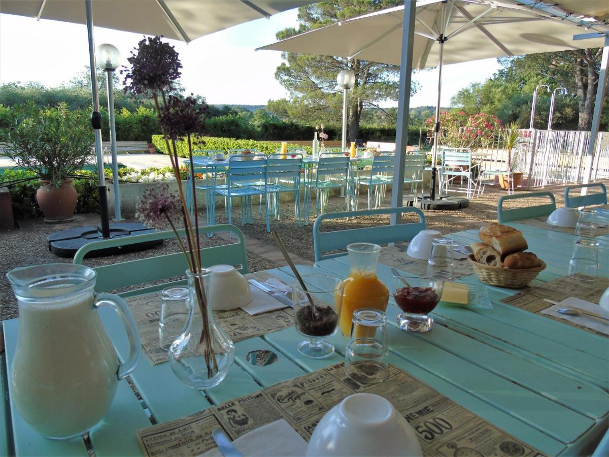 Domaine Le Moulin Neuf Hotel Saint-Quentin-la-Poterie Exterior photo