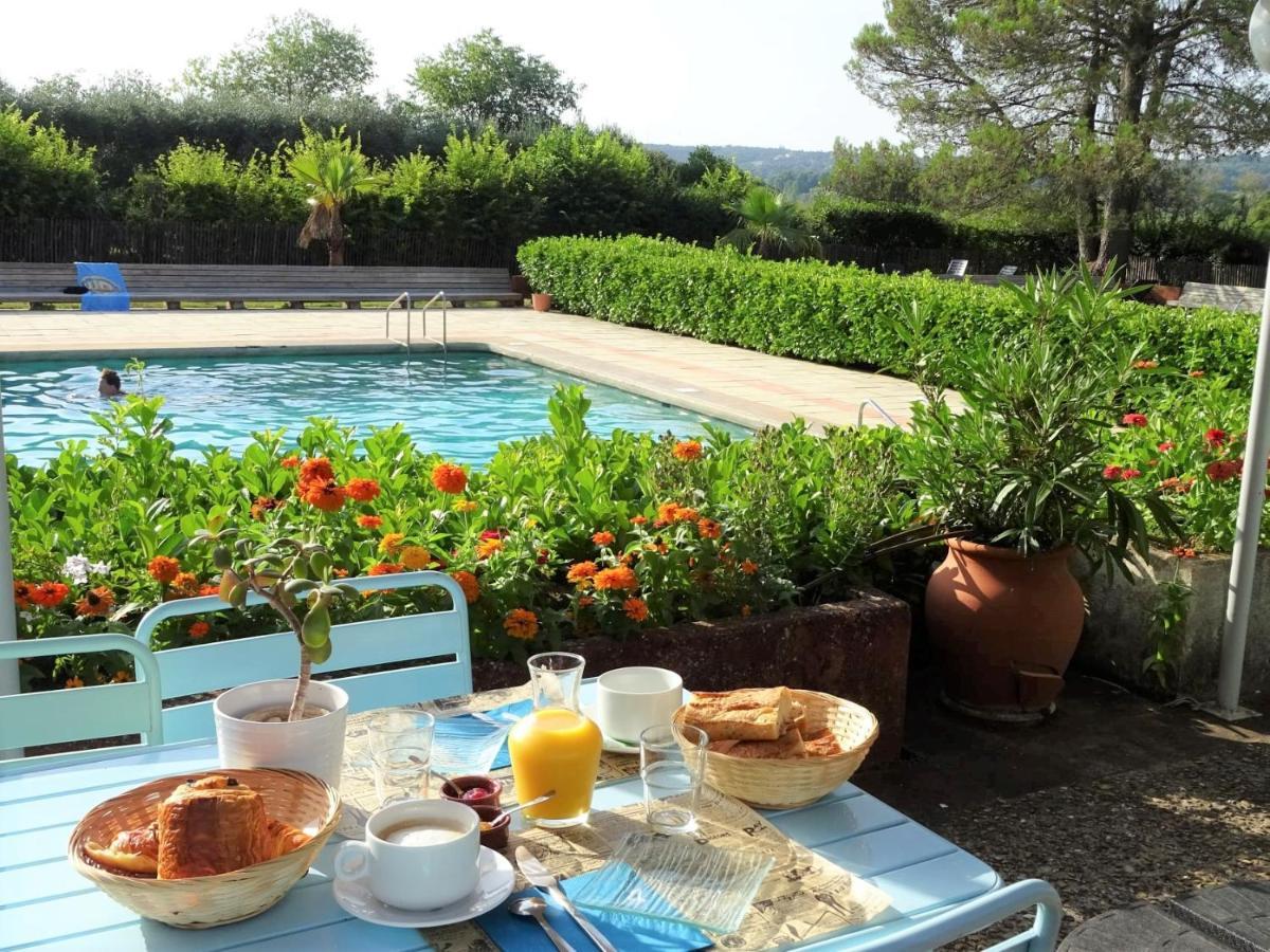 Domaine Le Moulin Neuf Hotel Saint-Quentin-la-Poterie Exterior photo